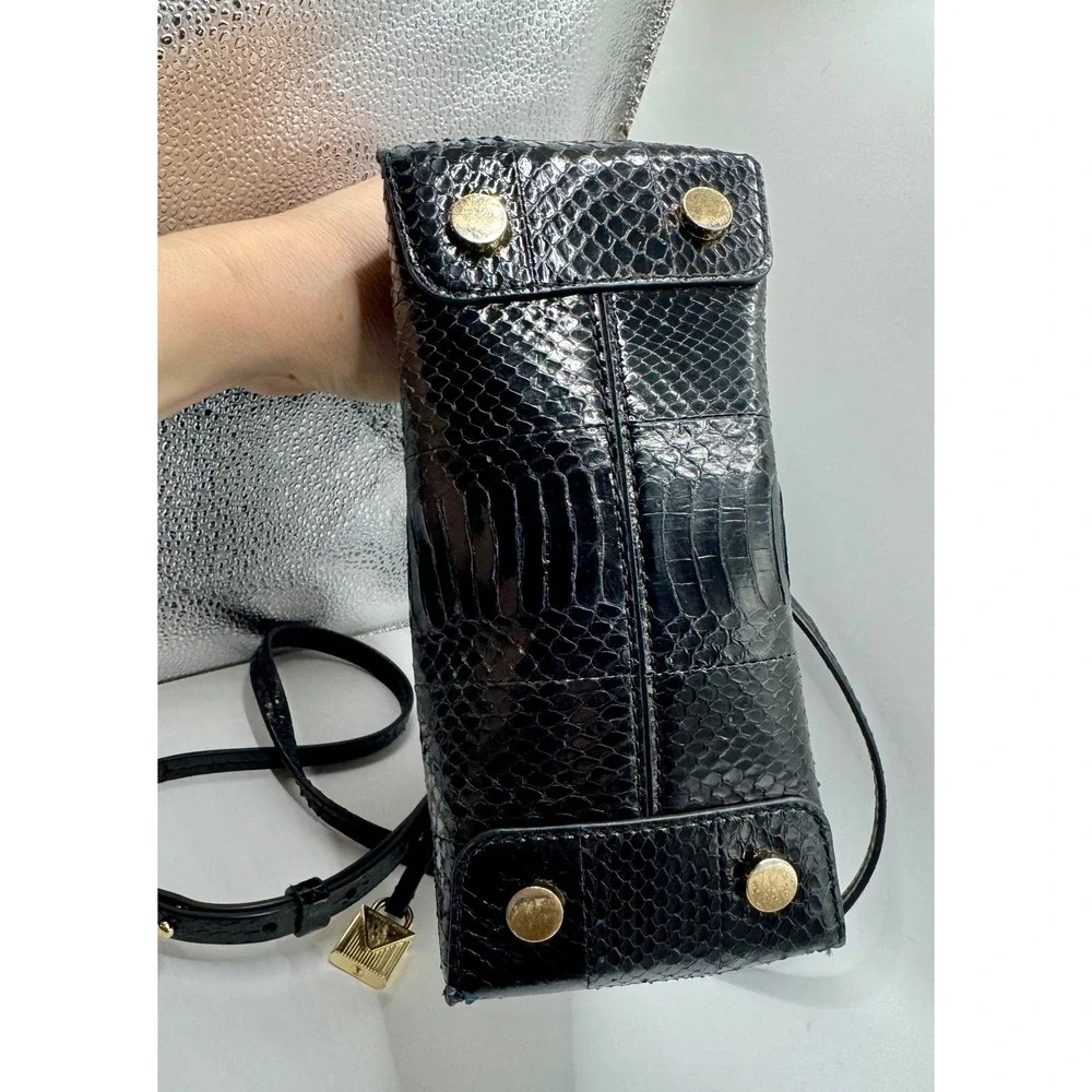 Michael Kors Mercer Messenger Bag Medium Black Snake Embossed Leather Gold Purse
